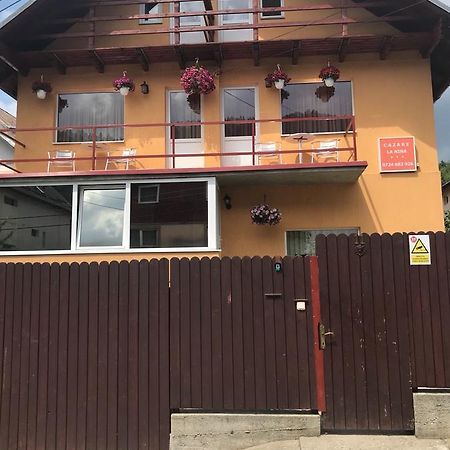 Vila Nina Hotel Azuga Kültér fotó