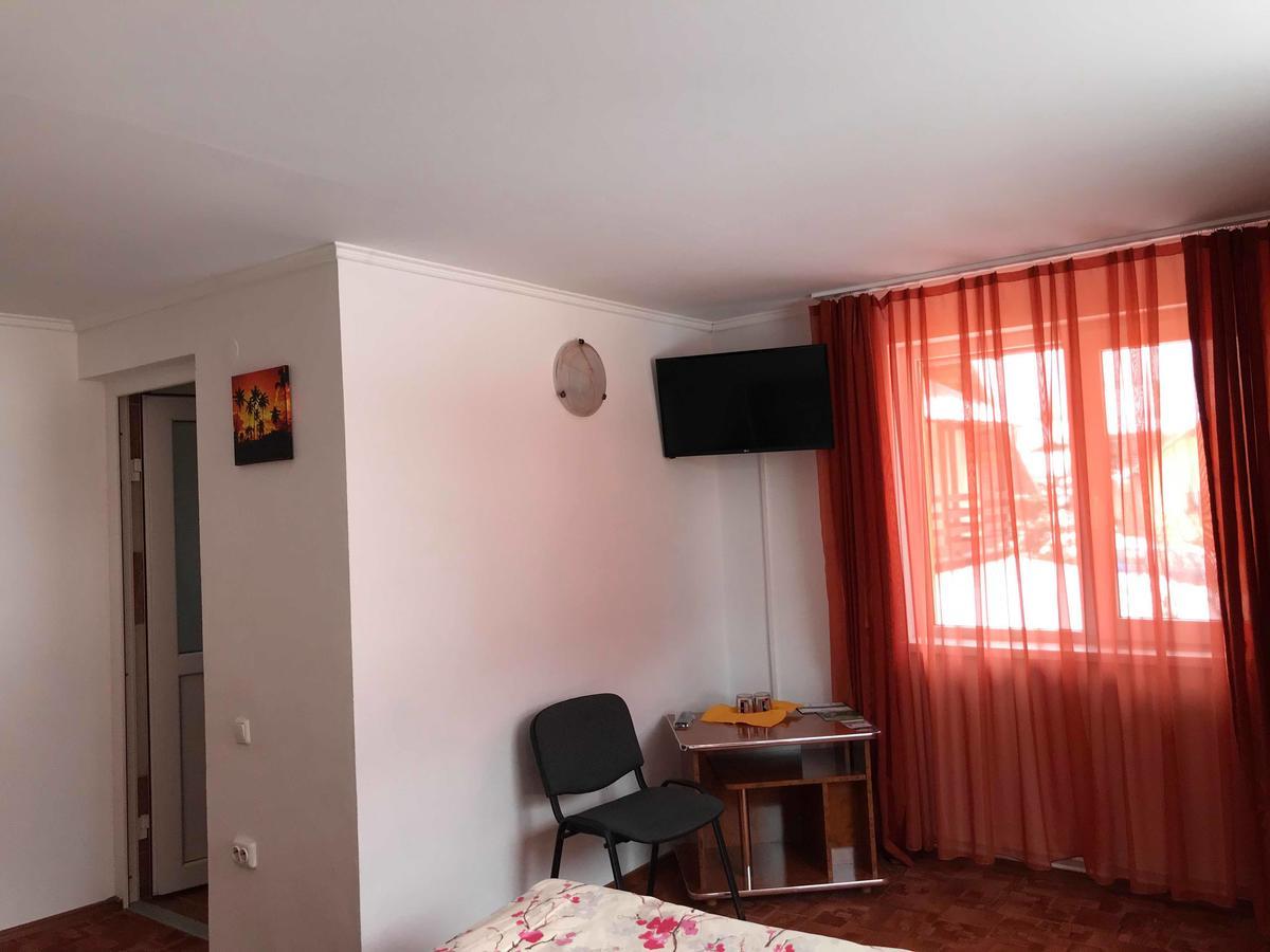 Vila Nina Hotel Azuga Kültér fotó